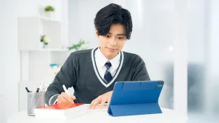 経済学部を選ぶ前に知っておきたい！学び・向いている人・進路を...